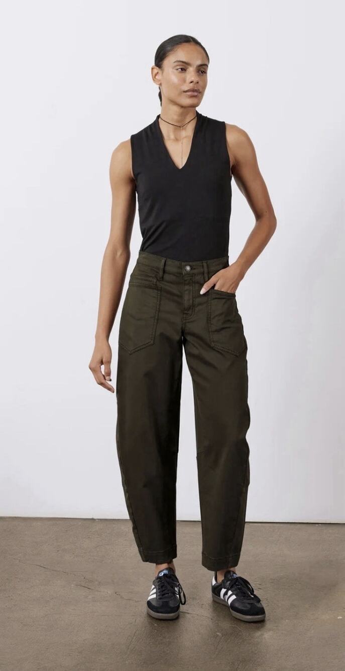 NEW Ruti The Slouchy Soft Twill Pants •6• Forest Night Barrel Trouser Pant $259